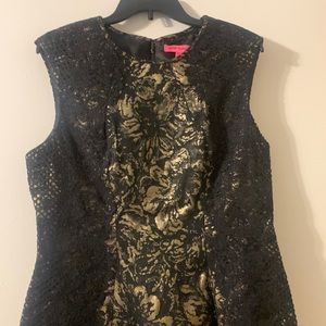 Betsy Johnson beautiful black and gold dress.size 14. Like brand new.